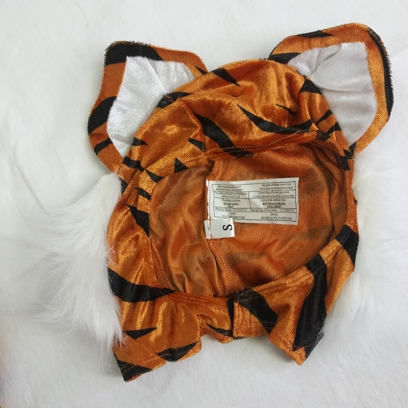 In Character Tiger Tot Halloween Costume Size Infant Jumpsuit /Hood - Picture 8 of 12
